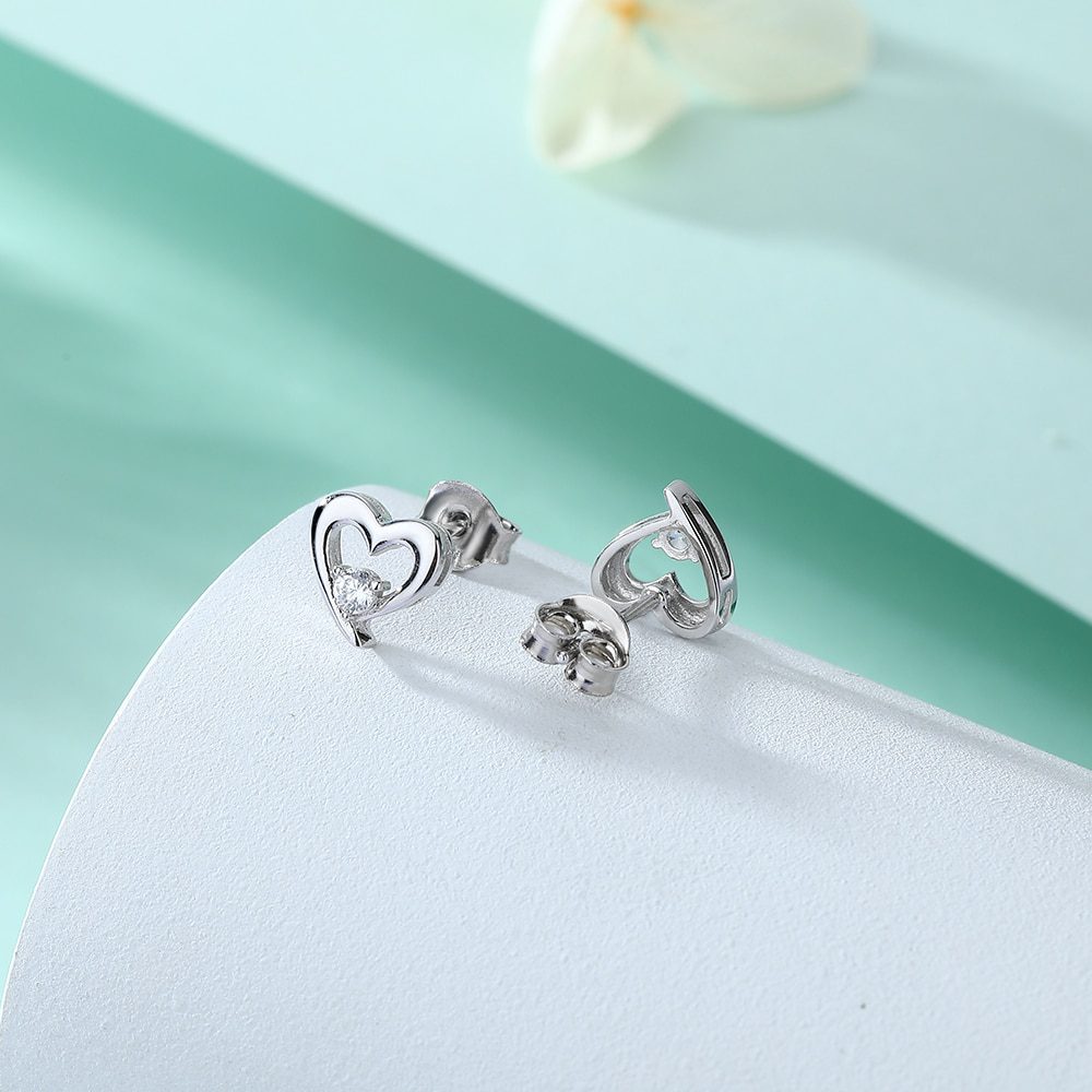 Heart with round zircon Earring