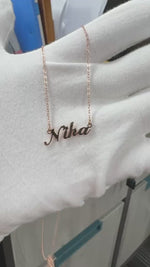 قلادة اسم مخصصة - مجوهرات مصنوعة حسب الطلب